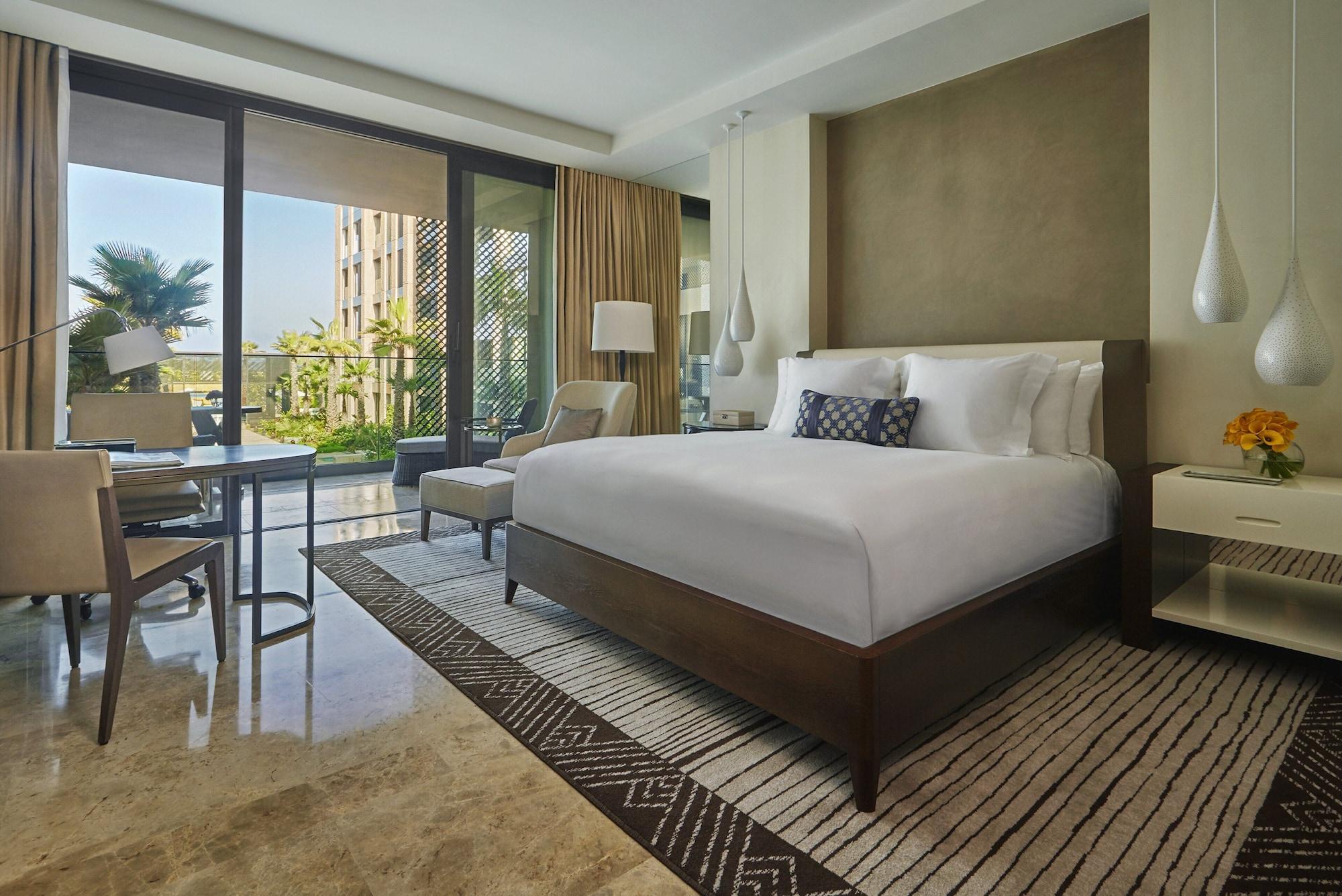 Four Seasons Hotel Casablanca Exterior foto A guest room at the hotel