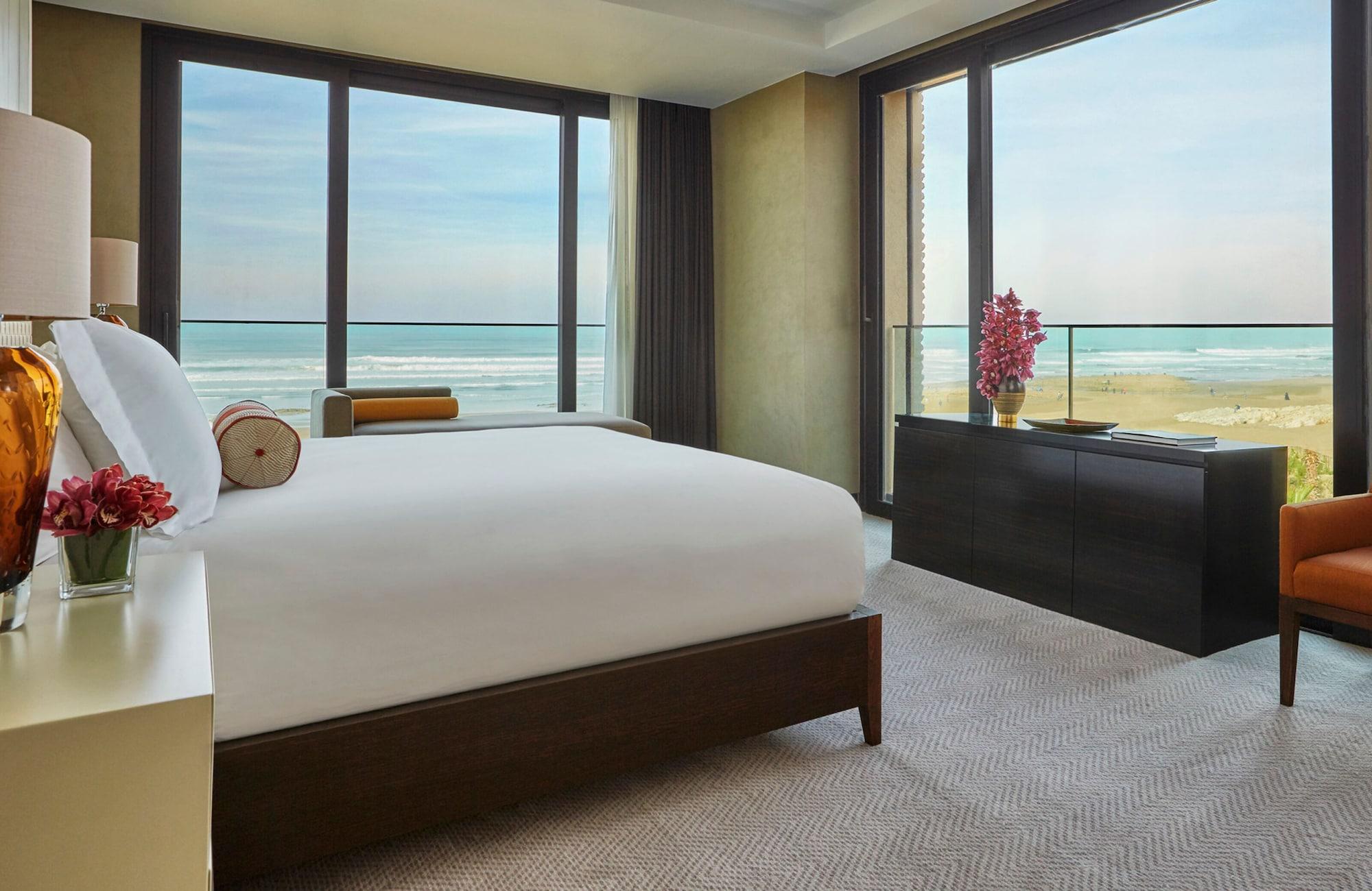 Four Seasons Hotel Casablanca Exterior foto A bedroom at the hotel