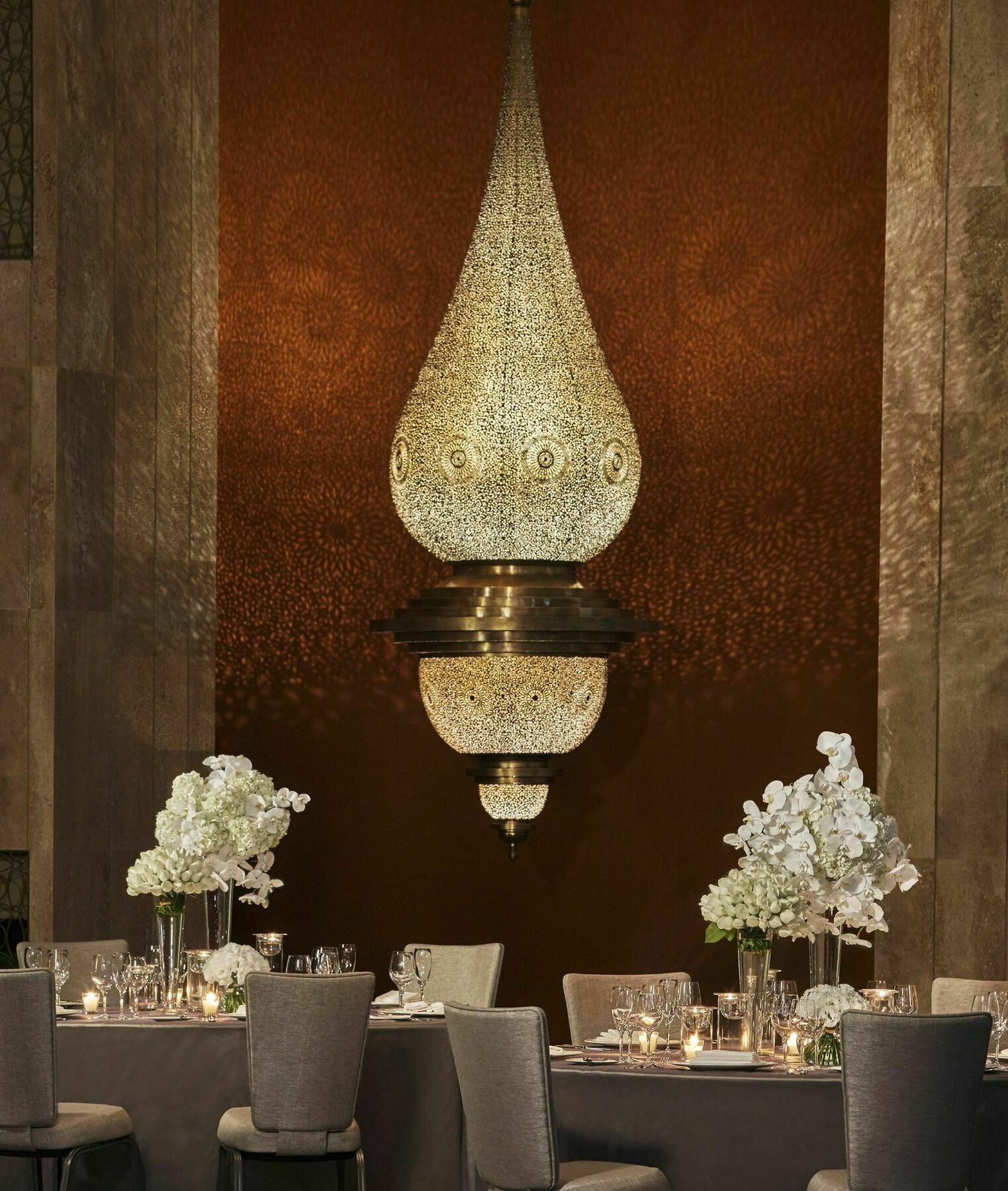 Four Seasons Hotel Casablanca Exterior foto A Moroccan-style lamp